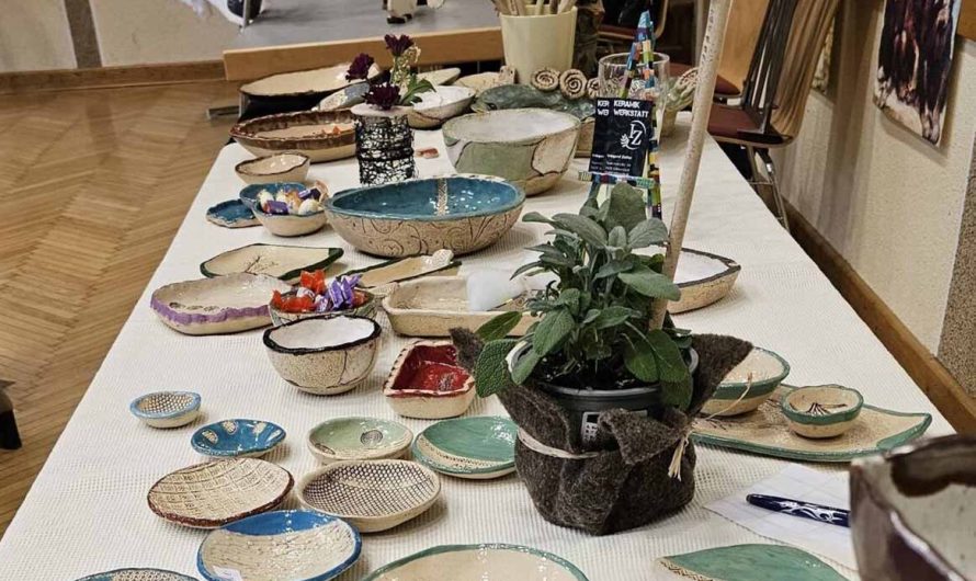 Art Bookstores, Handmade Ceramics, and Street Illustrations: A Curated Selection of Artistic Souvenirs in Graz