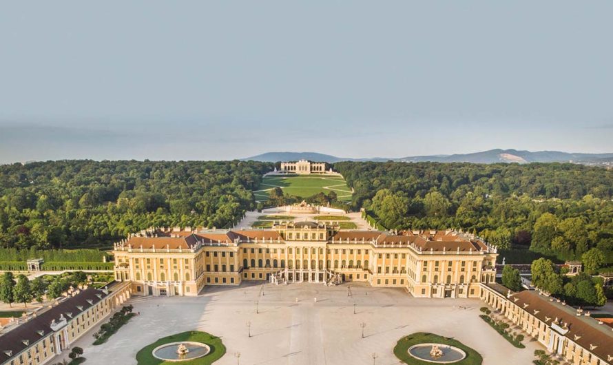 Vienna Deep Travel: Exploring the Royal Palaces and Hidden Neighborhoods